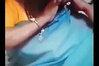 سيدة مدبوغة لديها لعبة جنسية صور سكس عربي الأرشيف في مؤخرتها