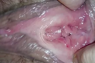 يمارس سرًا مسطحًا صوركس عربي في شق أنيق