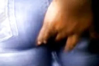 الحمار اجمل صور سكس مصرى الأسود الكبير يركض بخفة في سرج أمريكي.
