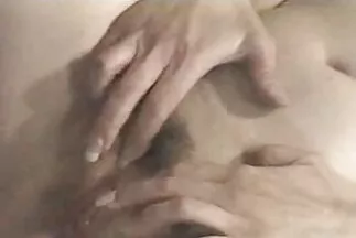 الفتاة النحيفة صور سكس عرب لا تخاف من العصابات والمضاجعة مع الرجال