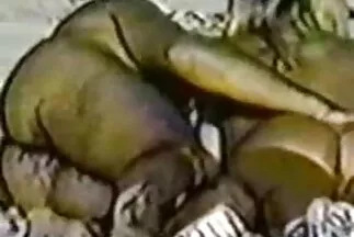 يقوم ماندينغو صورسكس عربي مصري بتلميع ثقب أبيجيل جونسون بقضيب طوله 30 سم