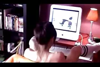 استقر الرجل بفتحة شعر على أحد أصدقائه صور سكس متحركة عربي