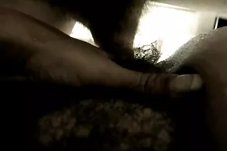 أغوى بقرة سوداء صور سكس مترجم رجل أصلع.