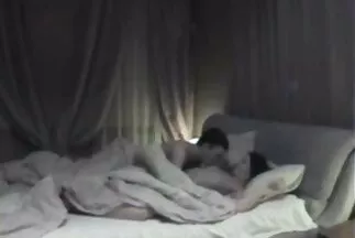 فتاة شقراء نشطة متحمس ومارس صور سكس متحركة عربي الجنس.