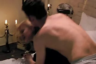 تمتعت الأنثى مواقع صور سكس عربى الساخنة الساحرة بقضيب كثيف في جوارب