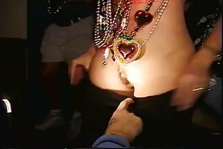 بعد تدليك خفيف ، الرجل يمارس الجنس مع امرأة الأحمق صور سكس اجنبي وعربي