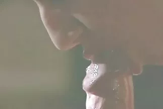أراد الكتكوت قضيبًا صغيرًا واتصل بالرجل على صور كوس عربي الهاتف.