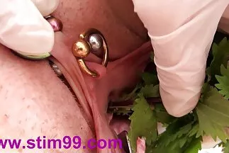 مارس الجنس مع كتكوت على غطاء صور سكس عربية محرك السيارة بأداته الكبيرة